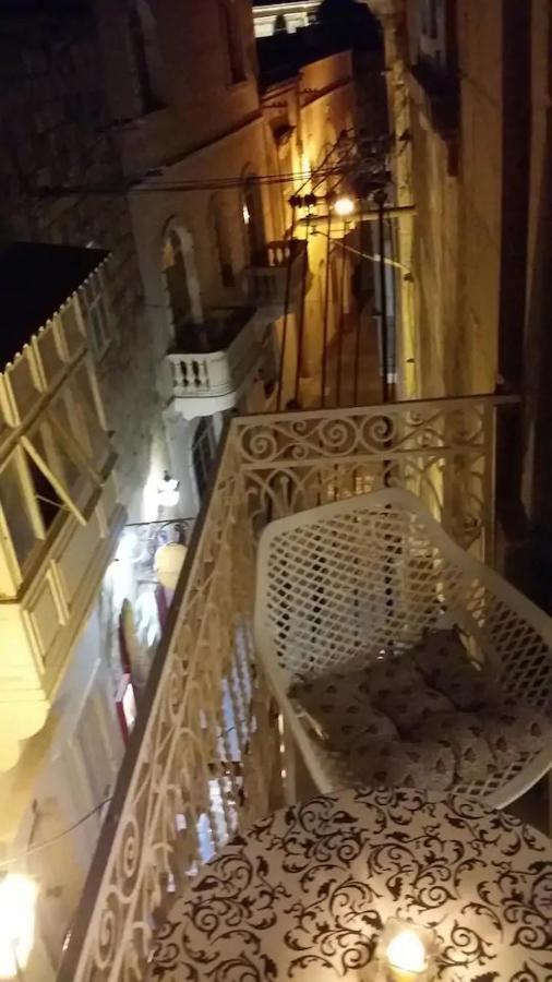 Magic In The Heart Of Old Gozo Apartment Виктория Екстериор снимка