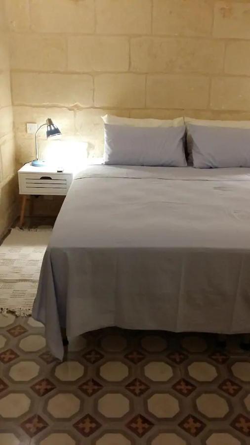 Magic In The Heart Of Old Gozo Apartment Виктория Екстериор снимка